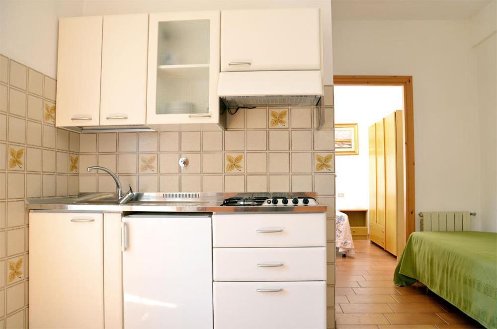 Appartamenti Marilise Porto Azzurro Pokój zdjęcie